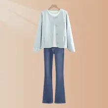 短丈ブルージャケット【レースパッチワーク・女性用】と高腰フレアデニムパンツ（セットアップ対応）