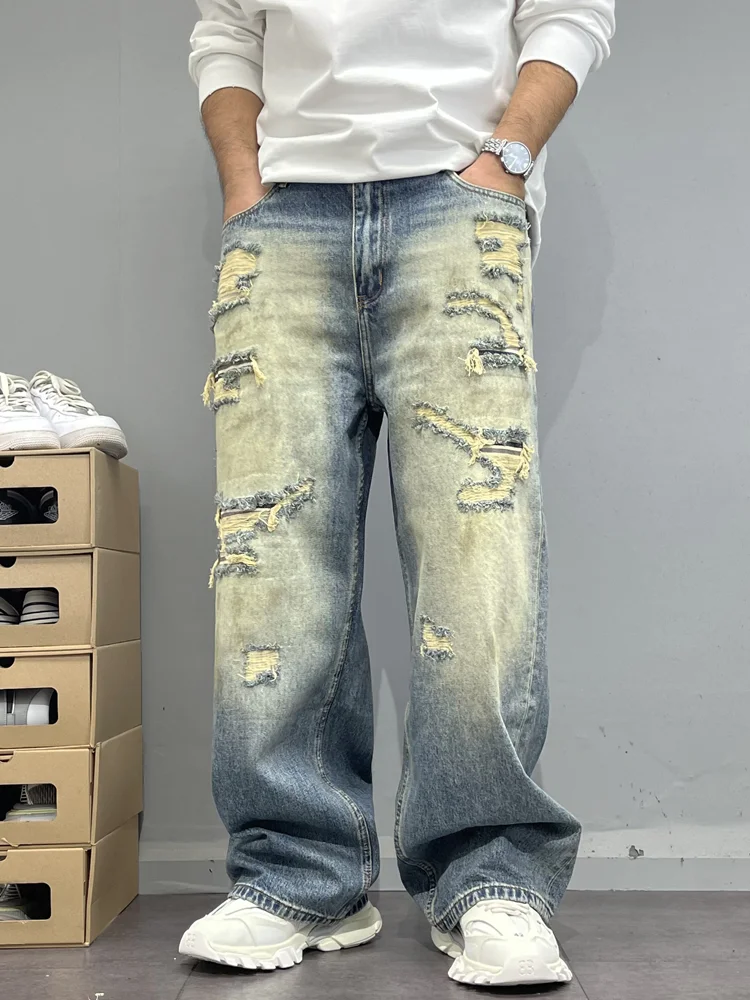ダメージジーンズに色落ちが気になるなら、このウォッシュ加工のレトロデニムが救う！