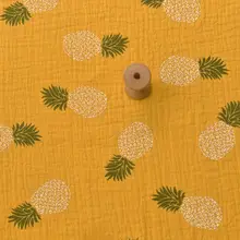 アンティーク調のピンクパイナップル柄二重コットン生地【トップス・ワンピース・子供用・寝巻き素材】