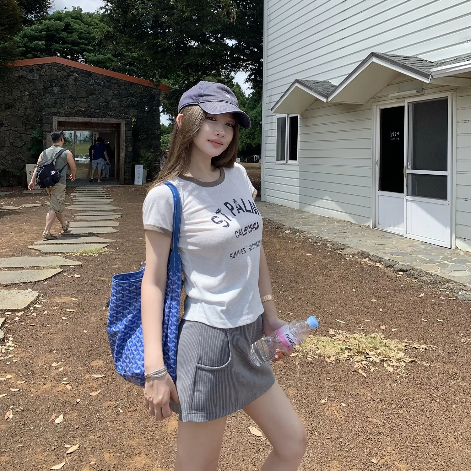 30代の女性が春に着たい「ストライプAラインスカート」は、どう選ぶ？