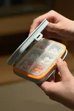 コンパクトな薬ケース【一週間分・大容量・持ち運び便利・密封設計】