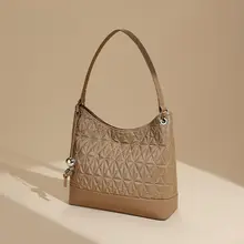 おしゃれなトートバッグ【大容量・ダイヤモンドキルティング・通勤用・ショルダーバッグ】