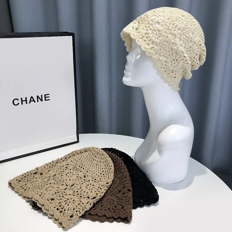手作り編み込みニット帽：透かし模様の春秋季女性用ヘアキャップの実用性と選び方