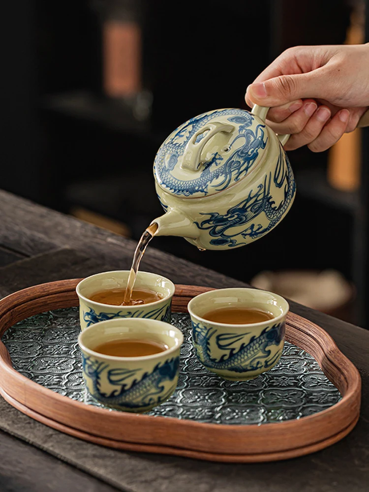 青茶色をどう選ぶ？自然と調和する、日本の暮らしにふさわしい色の選び方