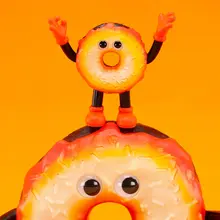 可愛い食べ物フィギュア ハンバーガー・アイスクリーム・ドーナツ【おもちゃ・ガチャガチャ・デザイン】