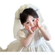 立体的な王冠デザインのベビー用ヘアクリップ【誕生日やパーティーに最適・おしゃれでかわいい】
