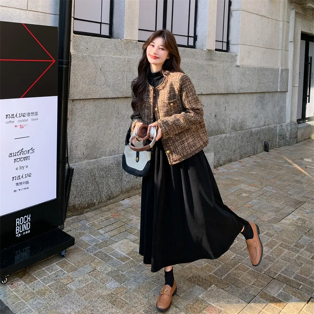 40代の女性が冬に着たいネイビーコートは、こう選ぶべき？