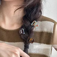 ミニサイズのカラフルヘアクリップ【エレガントな幾何学模様・軽量デザイン】