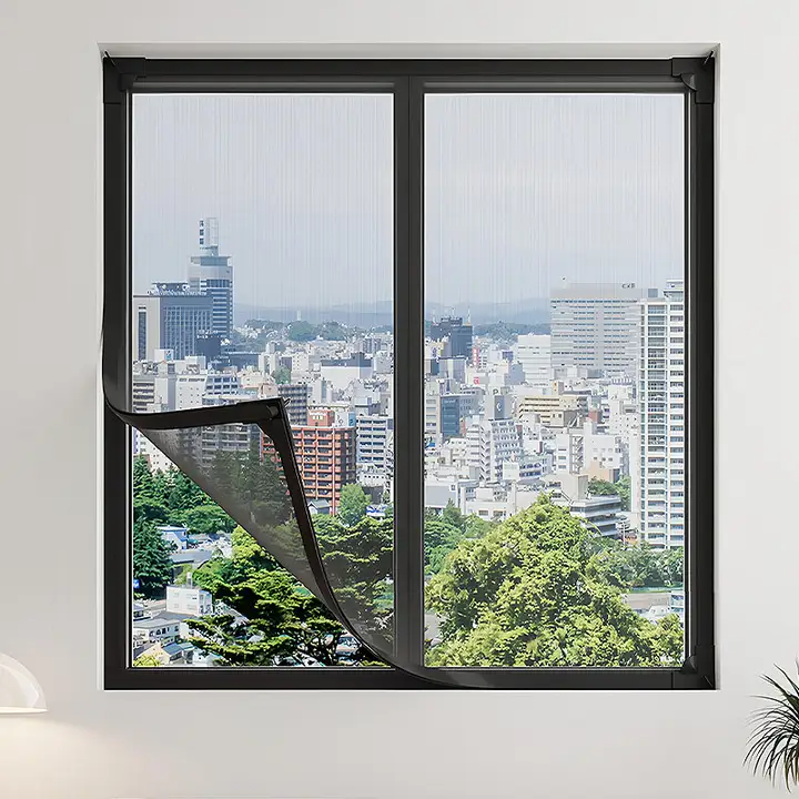 磁石吸着タイプの防虫網【簡単取り付け・カット可能】