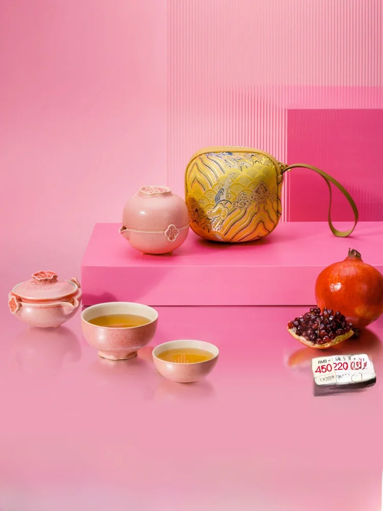 万仟堂携帯式旅行茶器セット：陶器製急須とカップの実用性と価格帯を解説