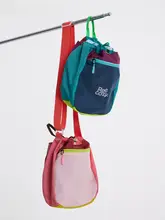 Reecozy カラーブロックデザイン バケツ型ショルダーバッグ【ナイロン製・耐久性・アウトドア／日常使い】
