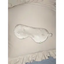 可愛い犬刺繍の桑蚕真 silkアイマスク【極上の柔らかさ・心地よい眠りをサポート】