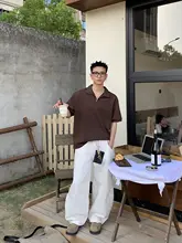 シンプルなデザインのVネック短袖Tシャツ【メンズ・ゆったりフィット・無地】