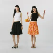 キャミソール レディース フレンチ風 ボートネック 細ストラップ ミニマルデザイン フィット 着痩せ 無地「SereneEase」