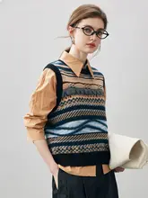 フェアアイル柄の100%羊毛ノースリーブニットベスト【ストライプデザイン・レディース】