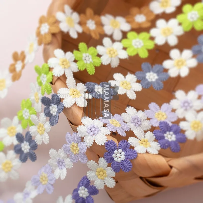 牛乳糸刺繍レース：手作りイースター飾りのカラフルな花柄と水溶性素材の実用性