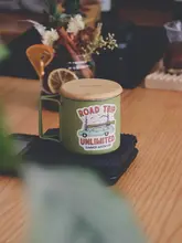 アウトドア用ステンレス製コーヒーカップ【大容量・フタ付き・アメリカンデザイン】