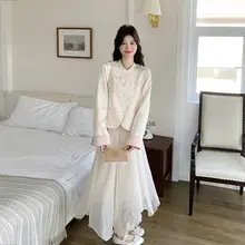 エレガントな雰囲気の春用短丈ジャケット【中式デザイン・花柄・女性用】