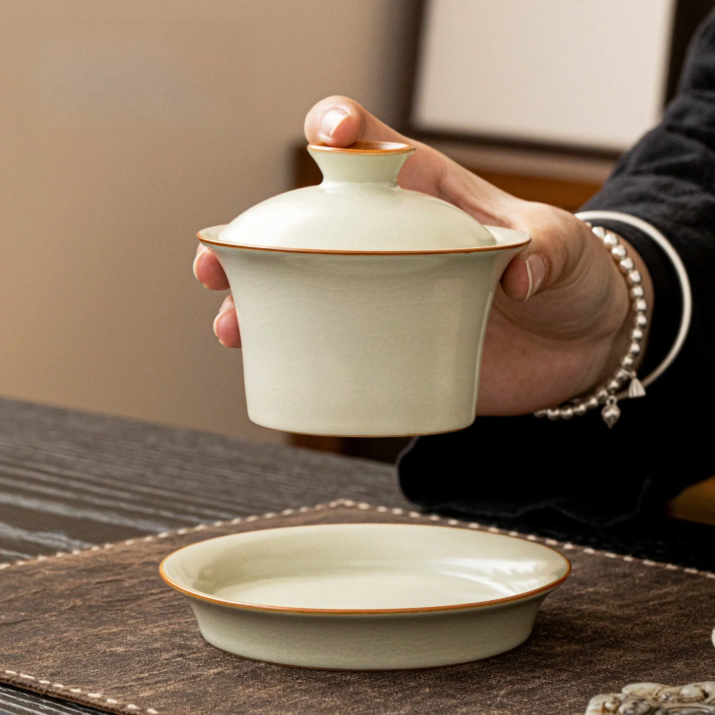 落し蓋とは？唐風デザインの茶器蓋が実際の使い方と素材特性を解説