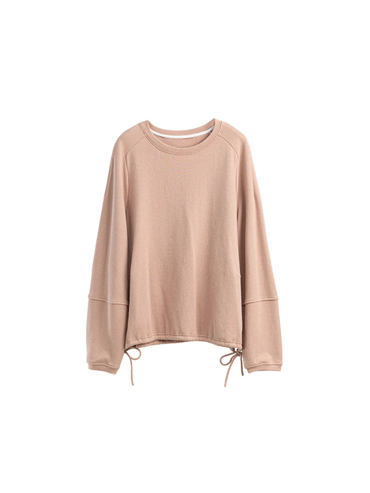 大人可愛い服 50代コーデの完全ガイド｜リボンニットで自然な可愛さを実現
