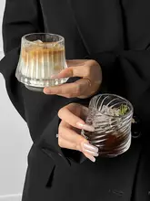 富士山デザインのガラスカップ【高級感あふれる・コーヒー用】