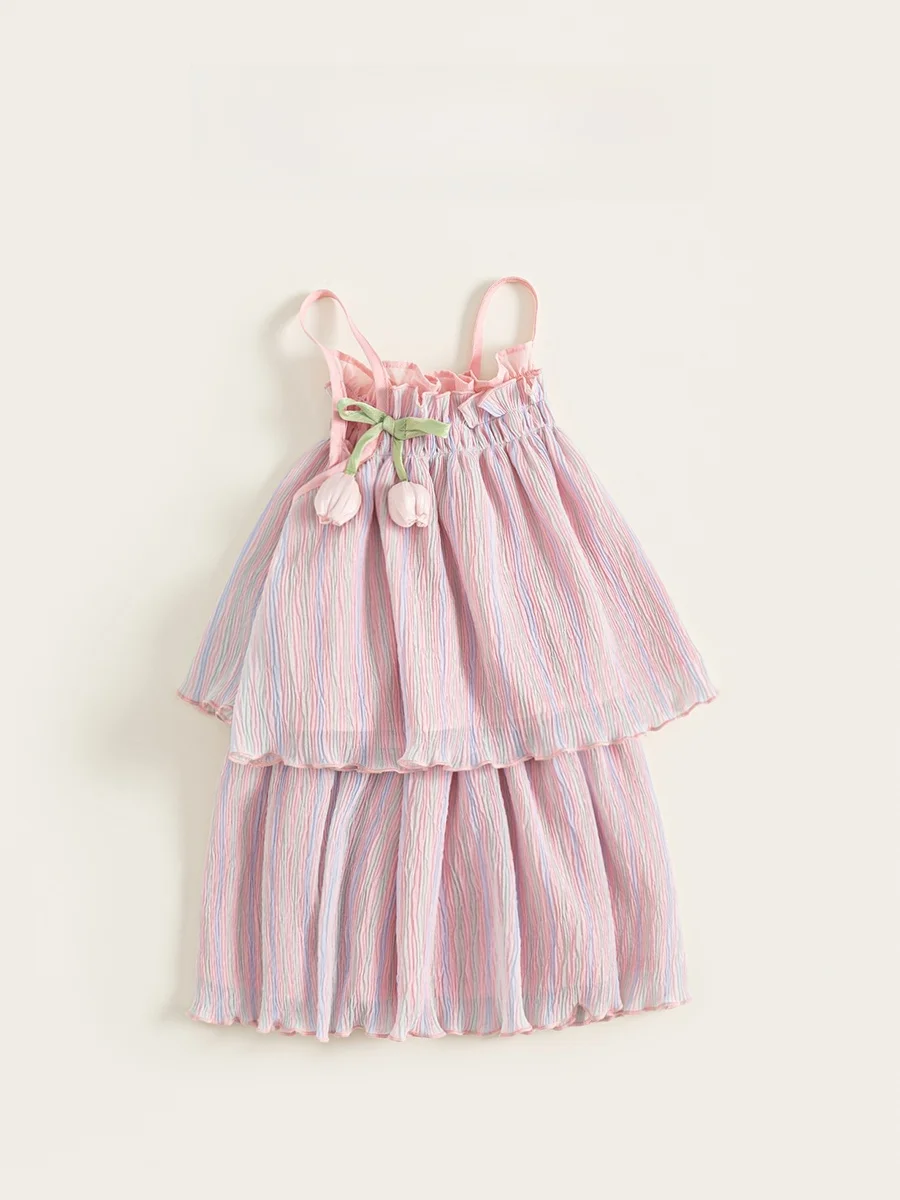 女の子 赤ちゃん 服 どう選ぶ？甘いレースとフラワーデザインが夏を彩る、通気性とおしゃれを両立したセットアップとは