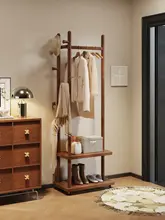 木製の床置き衣類ハンガー【コンパクト・寝室用・省スペース】