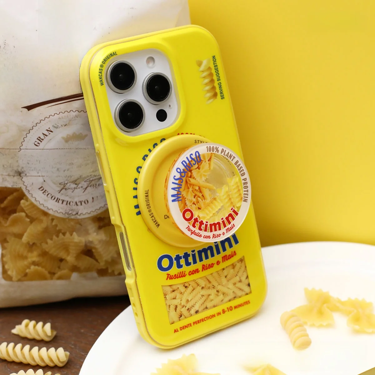パスタデザインのマグネット携帯スタンド：個性的な磁吸式ホルダーの実用性と使い方