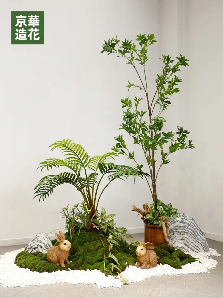 ハエトリグサの花を庭に植える前に、この「フェイクグリーン」が教えてくれたこと