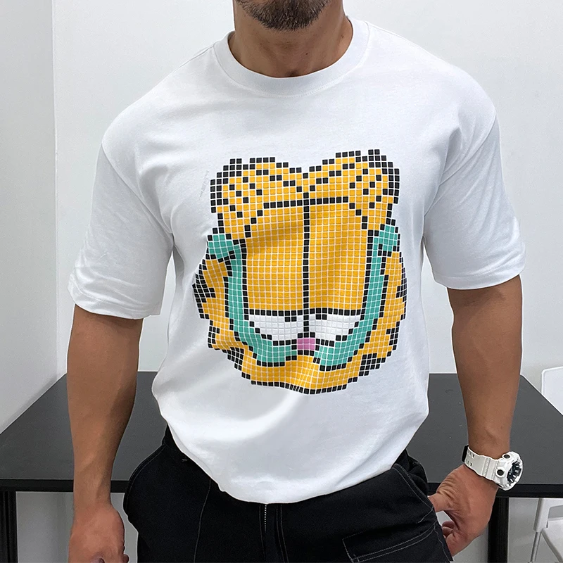 ピチピチTシャツ メンズはどんな感じ？通気性や素材、価格まで徹底解説！