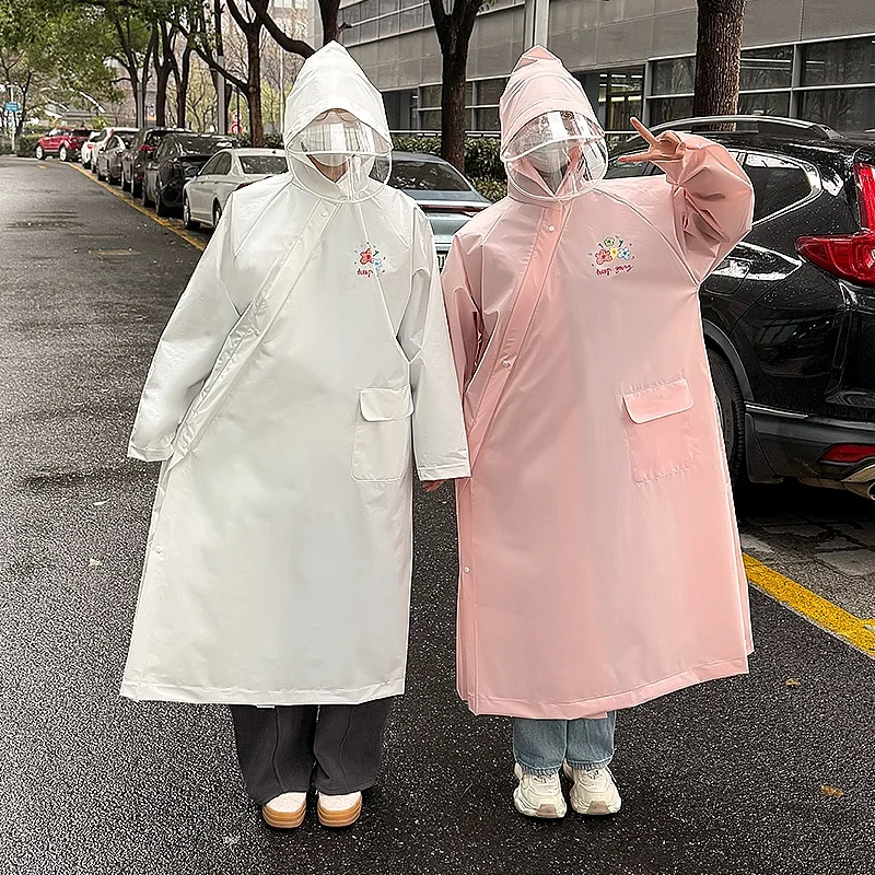 バイク用雨合  羽を選ぶときに迷うのは、本当にどんな場面か？