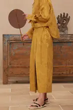 レトロな刺繍デザインの広がるパンツ【女性用・秋春向け・玉石付き・フィット】