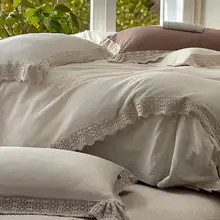 シンプルなデザインの二重ガーゼベッドカバーセット【綿花のレース付き・柔らかい】（セットアップ対応）