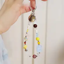 シンプルで多用途なスマートフォン用ストラップ【オリジナルデザイン・エレガントな雰囲気】