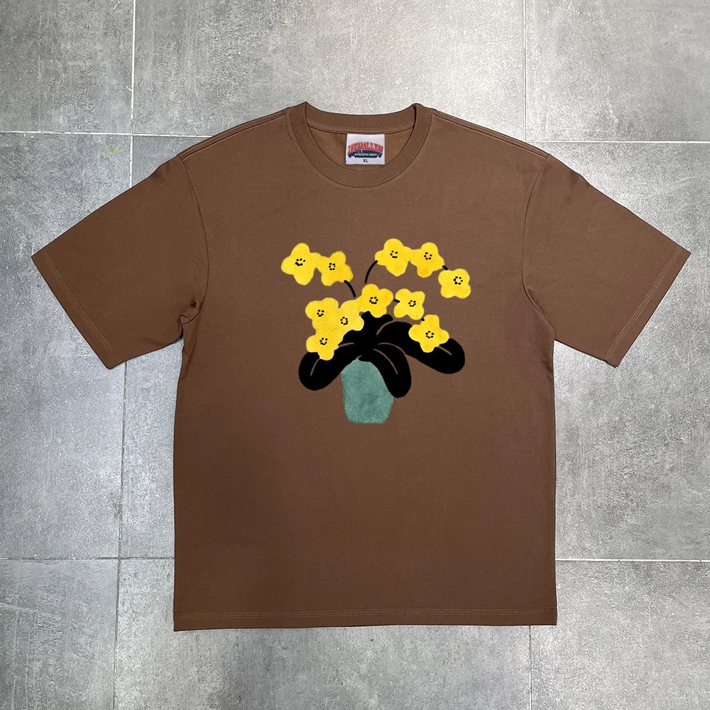 男子高校生が選ぶTシャツは、本当に「涼しさ」と「個性」のバランスが大切？