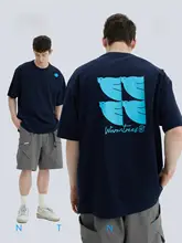 背面デザインが特徴の半円形鳩プリント半袖Tシャツ【自由の鳩シリーズ】