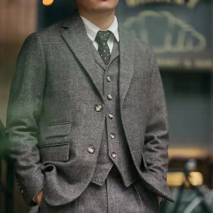 春向けのスタイリッシュなメンズジャケット【薄手・多ポケット・カジュアルデザイン・イギリス風】（セットアップ対応）