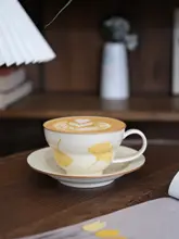 銀杏デザインのラテカップ＆ソーサー【景德鎮陶磁器・贈り物用】（セットアップ対応）
