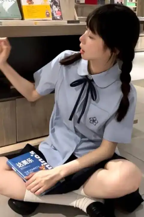 コットン製 半袖シャツ【ブルー・デザイン襟・ゆったりフィット・学院風】（セットアップ対応）
