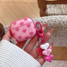 ハートデザインのAirPods用保護ケース【エレガントなローズピンク・女性向け】（セットアップ対応）