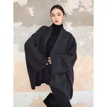 シンプルでスタイリッシュなラムウールニットコーディネート（セットアップ対応）