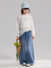 子供用デニムパンツ【ストレートシルエット・星柄刺繍・春用】