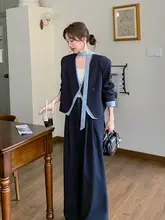 個性的なデザインのダークブルー スーツ風 ワイドパンツ（セットアップ対応）