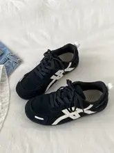 デザイン性に優れたブラックアガンシューズ【秋用・女性用・カジュアル・スポーツ】