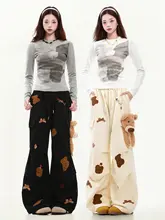 小熊プリントの長袖Tシャツ【レディース・秋用・スリムフィット・ショート丈】