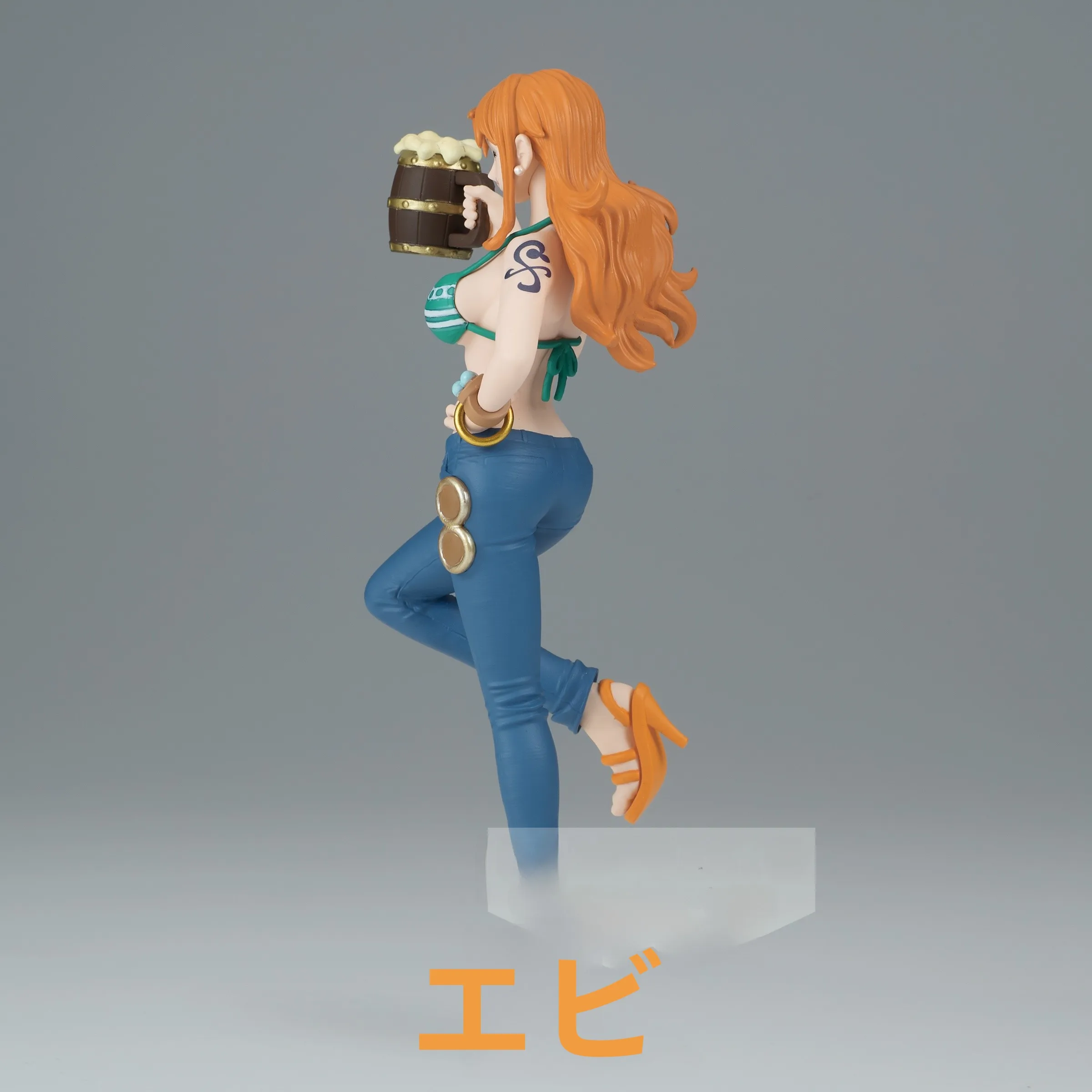 四皇 ワンピース に出会う前に、まずはナミのフィギュアで心を落ち着かせる方法は？