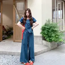 トレンドデニムシャツとワイドパンツのコーディネート（セットアップ対応）