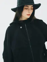 感あふれるデconstructedスウェットシャツ【ルーズフィット・ビンテージスタイル・カジュアル】
