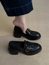 本革製 中ヒールレディースローファー【ラウンドトゥ・バックルデザイン・フレンチスタイル】