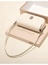 ファッションレザーリュック【ショルダー＆クラッチ両用・洗練されたデザイン】